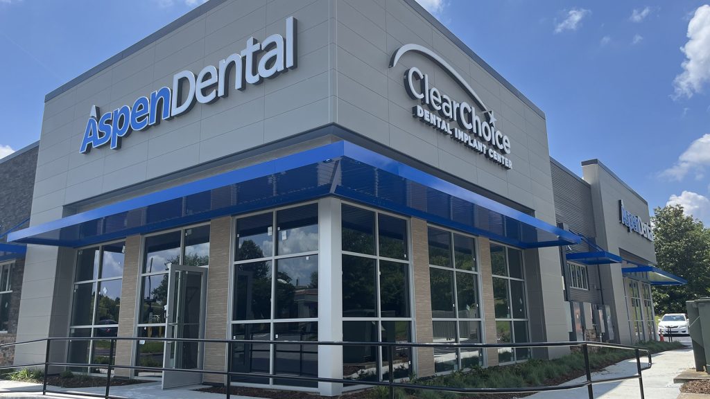 Aspen Dental and ClearChoice Dental Implant Center exterior.